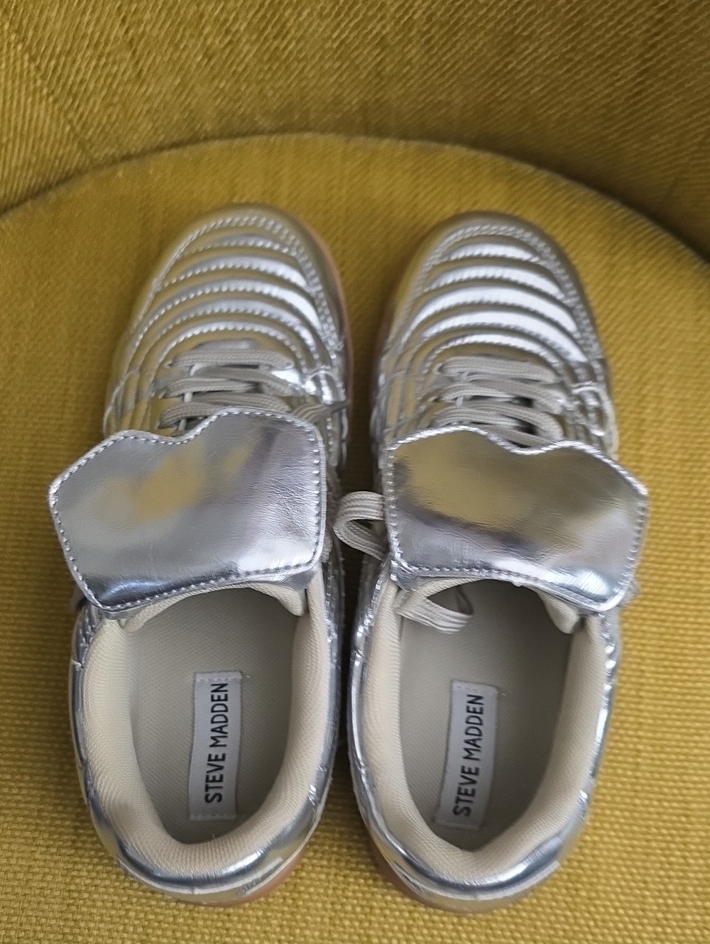 Steve Madden Silver Madrid Sneakers Sz 8